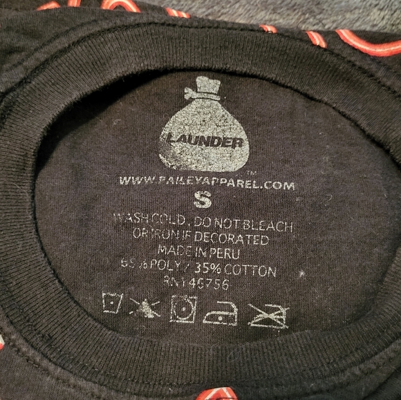 2-PIECE BUNDLE NIKE JUST DO IT NO. 23 BOYS LONG SLEEVE SHIRTS, SIZE SMALL - Picture 4 of 6